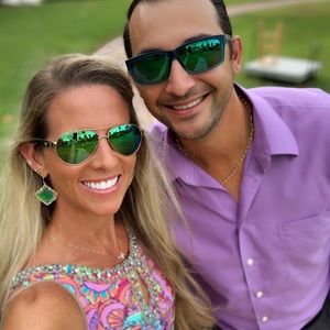 Meet your Posher, Victoria